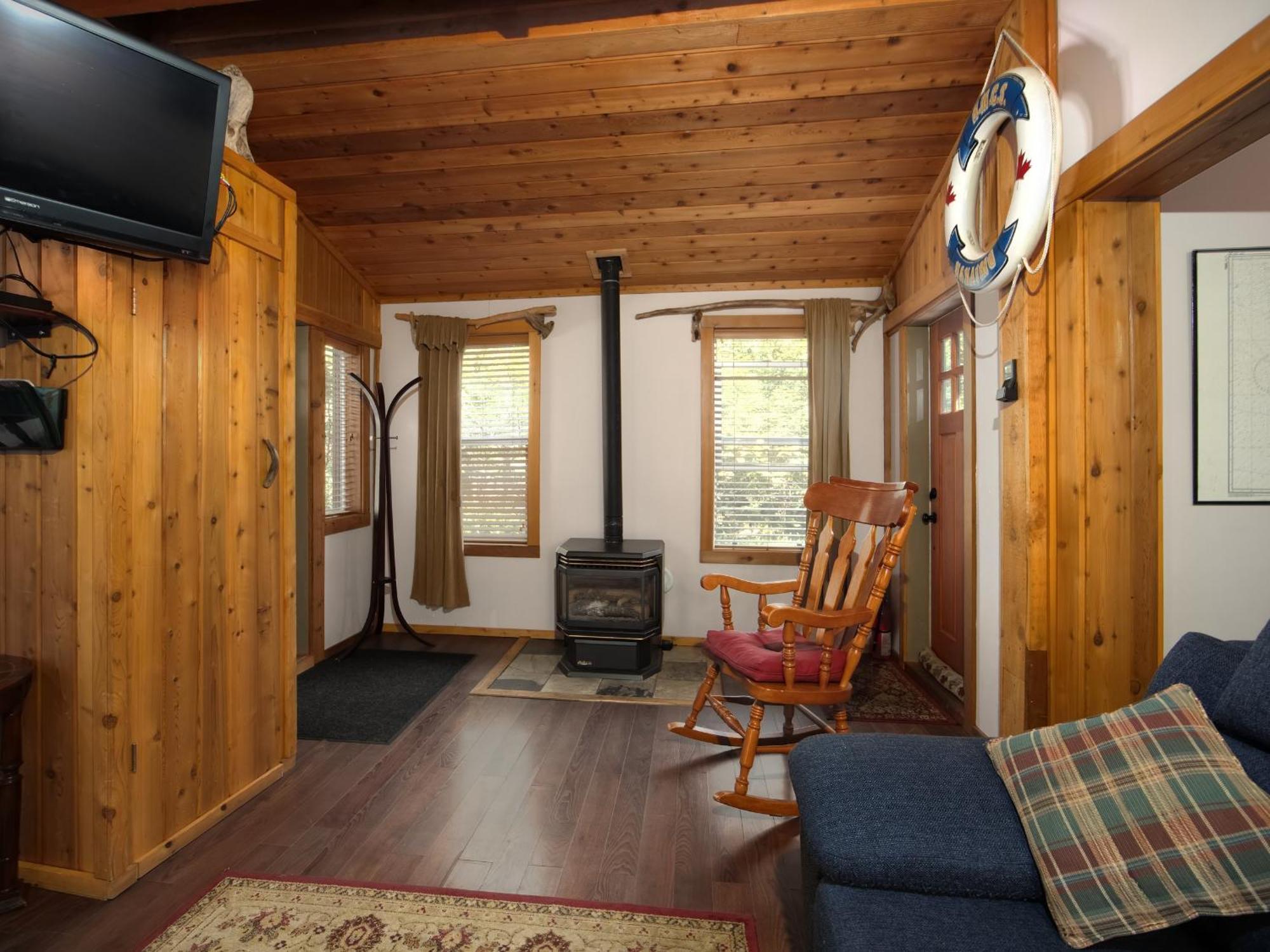 Handsome Dan'S Vacation Cottage Rentals Port Renfrew Exterior foto