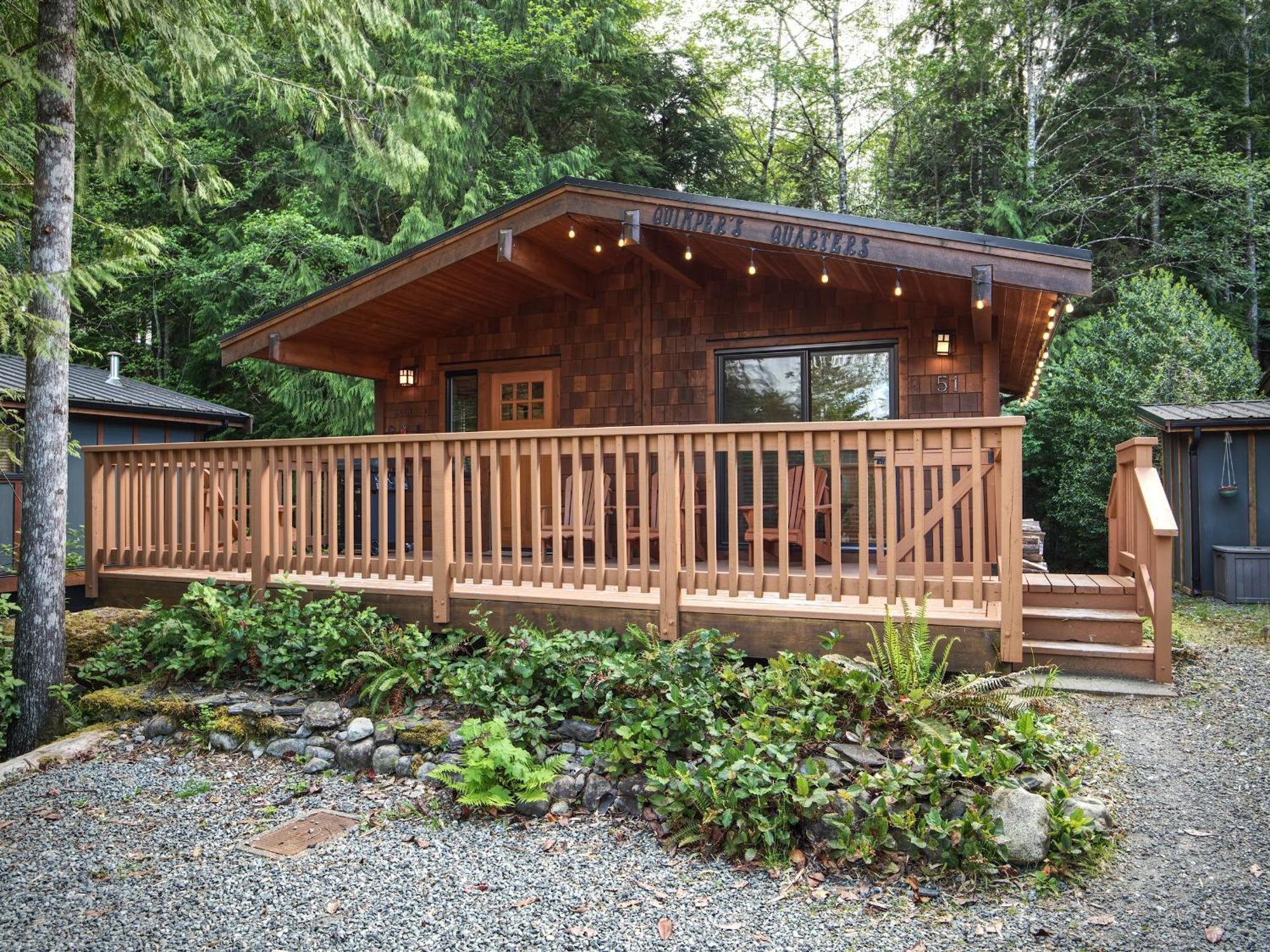 Handsome Dan'S Vacation Cottage Rentals Port Renfrew Exterior foto