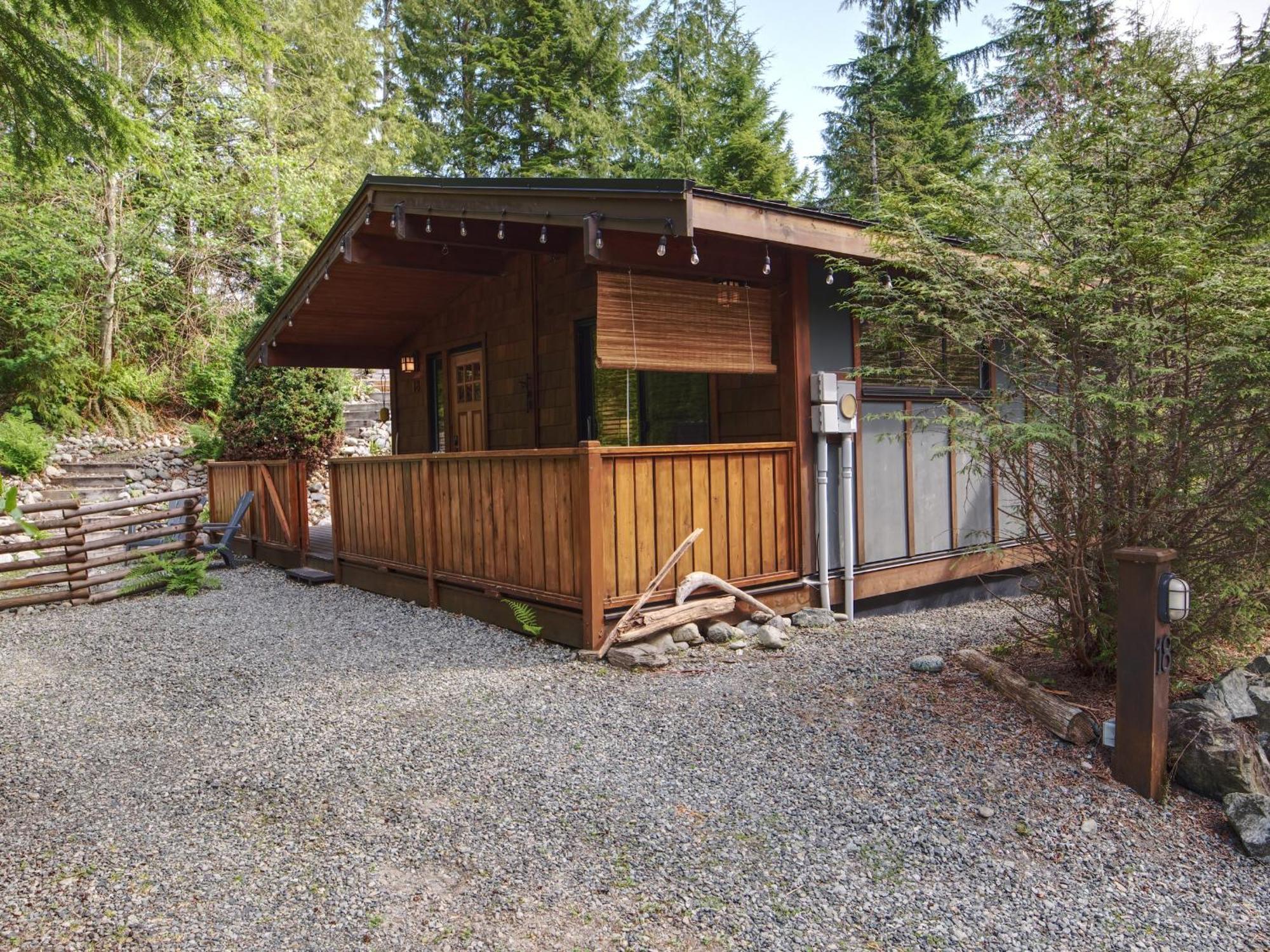 Handsome Dan'S Vacation Cottage Rentals Port Renfrew Quarto foto