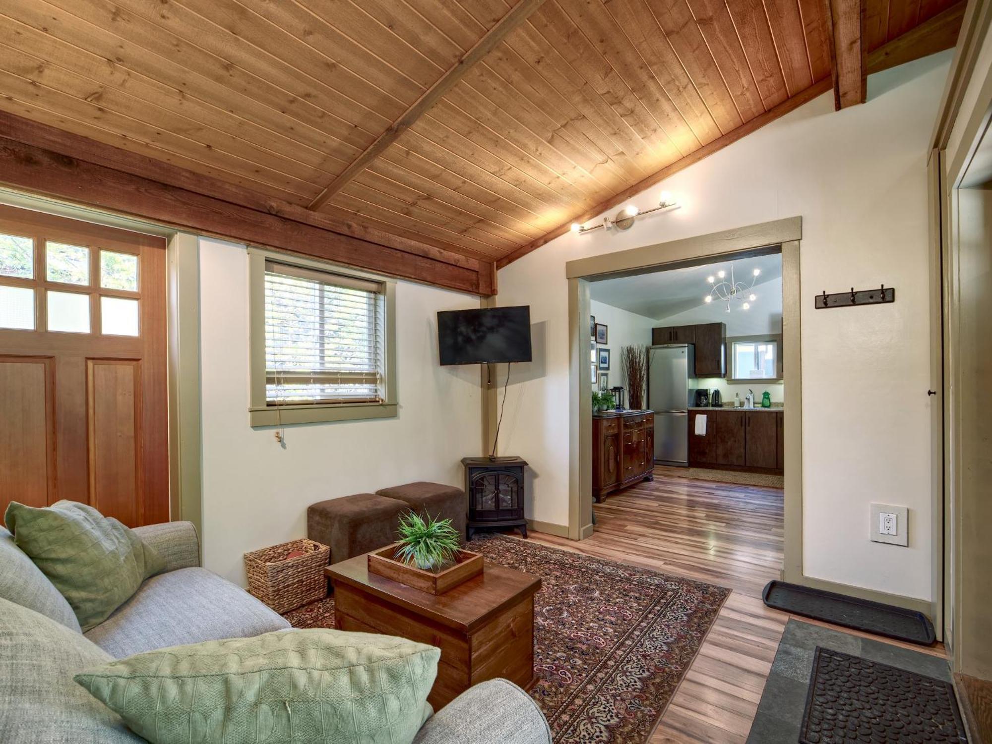 Handsome Dan'S Vacation Cottage Rentals Port Renfrew Quarto foto